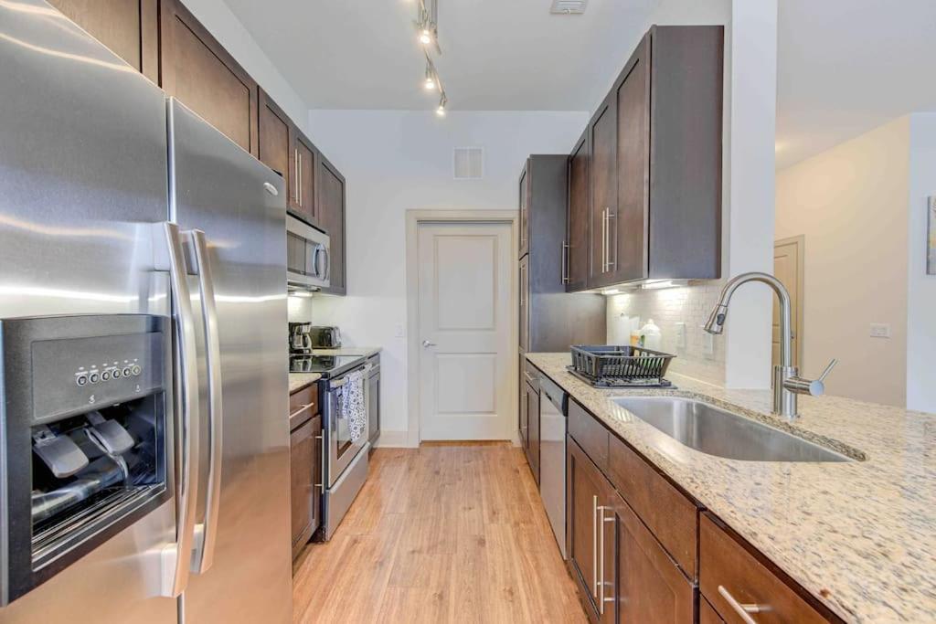 Cozy Apt Nrg Pool,Wi-Fi, Free Parking, Petsok! Houston Dış mekan fotoğraf
