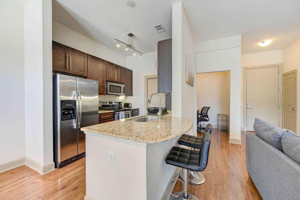 Cozy Apt Nrg Pool,Wi-Fi, Free Parking, Petsok! Houston Dış mekan fotoğraf